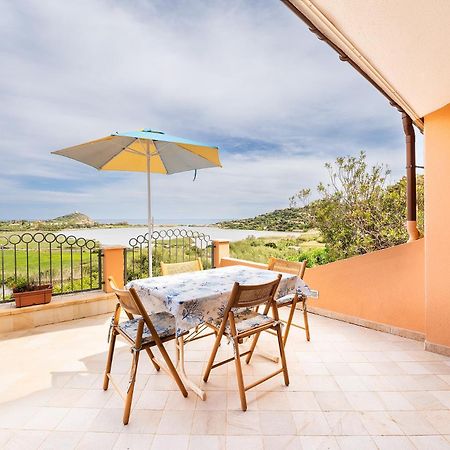 Casa Daniela, Vista Mare Sea View Διαμέρισμα Chia Εξωτερικό φωτογραφία